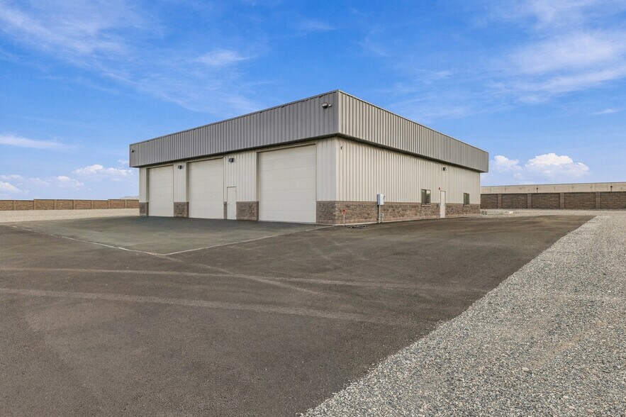 More Photos Of 1440 Battelle Blvd, Richland Manufacturing For Sale