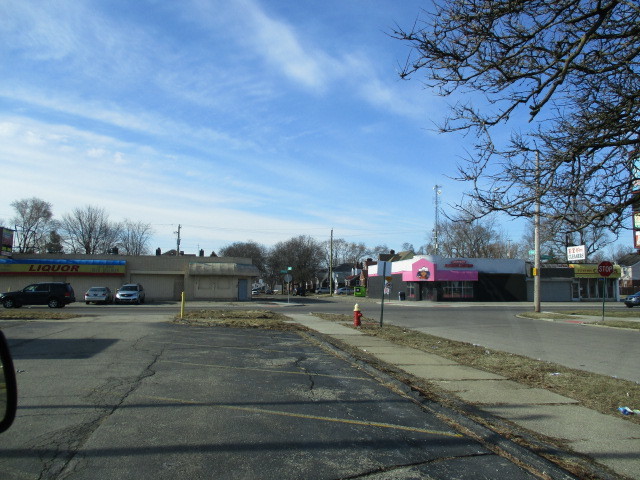 More Photos Of 12300 Morang Rd, Detroit Bank For Lease