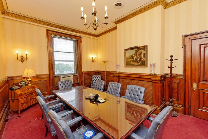 More Photos Of 600 Broadway, Albany Office For Sale
