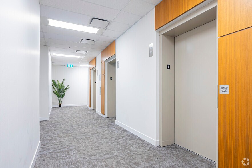 More Photos Of 903 8th Ave SW, Calgary Coworking Space