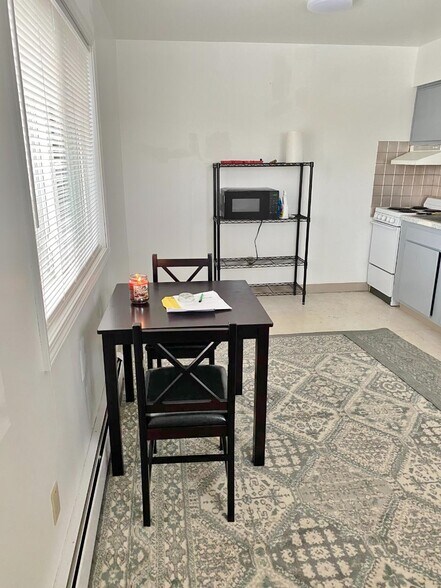 More Photos Of 300 Main St, Sherwood Apartments For Sale