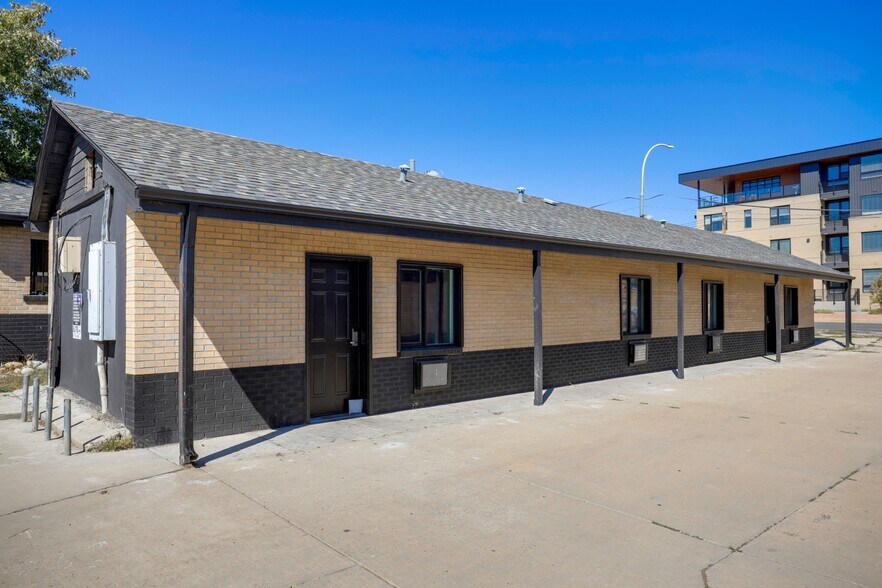 More Photos Of 11090 W Colfax Ave, Lakewood Multifamily For Sale