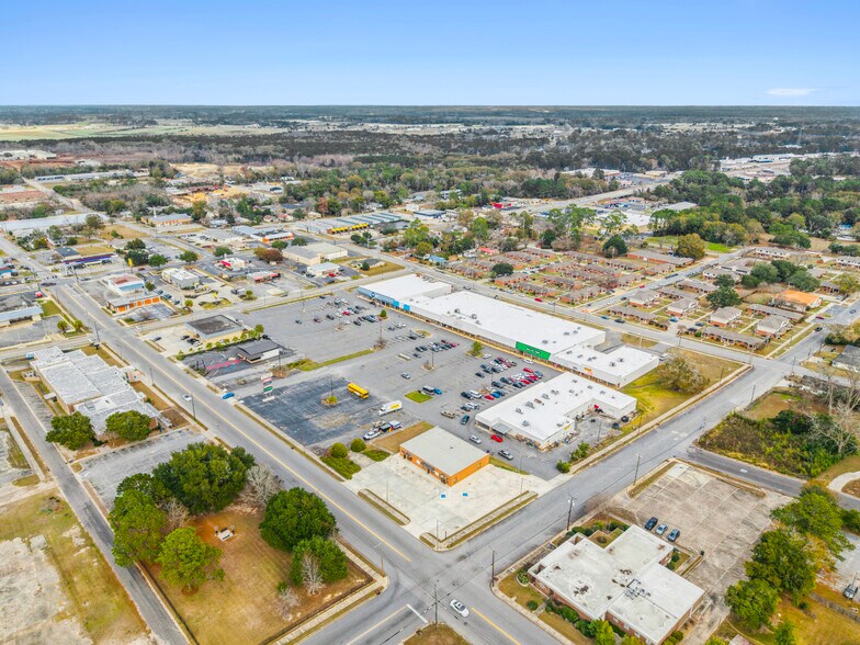 More Photos Of 4th St @ 4th St. & 5th Ave., Moultrie Unknown For Lease