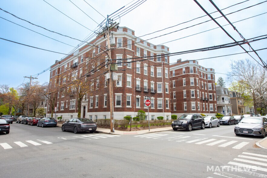 More Photos Of 18 Day St, Somerville Apartments For Sale