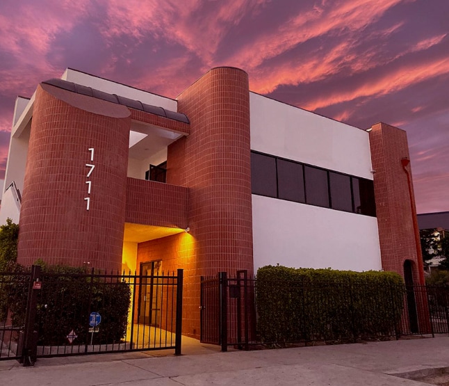 More Photos Of 1711 Winona Blvd, Los Angeles Loft Creative Space For Lease