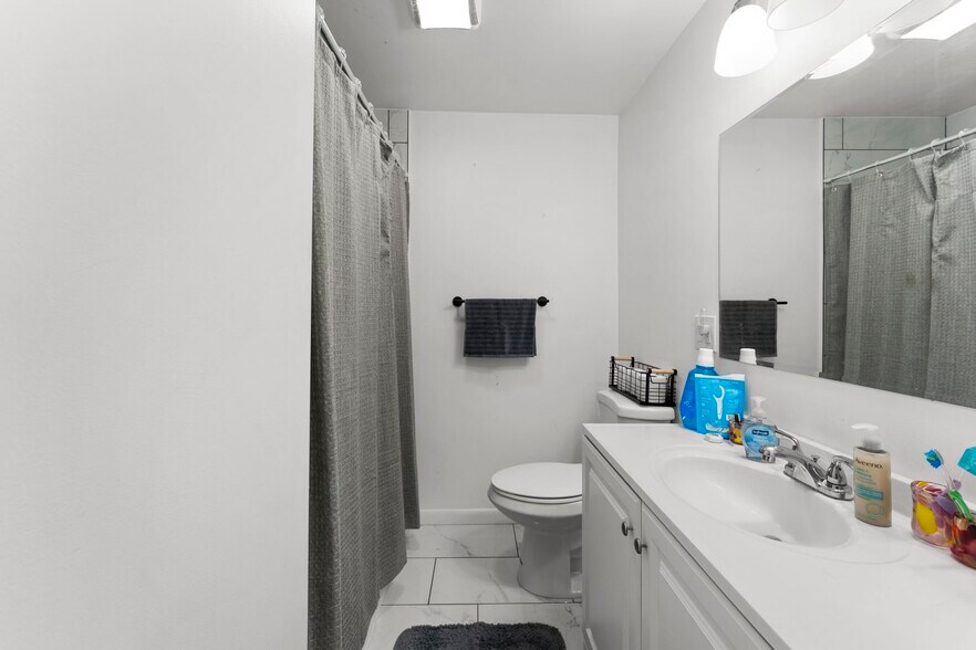 More Photos Of 101 Hooper Rd, Endicott Apartments For Sale