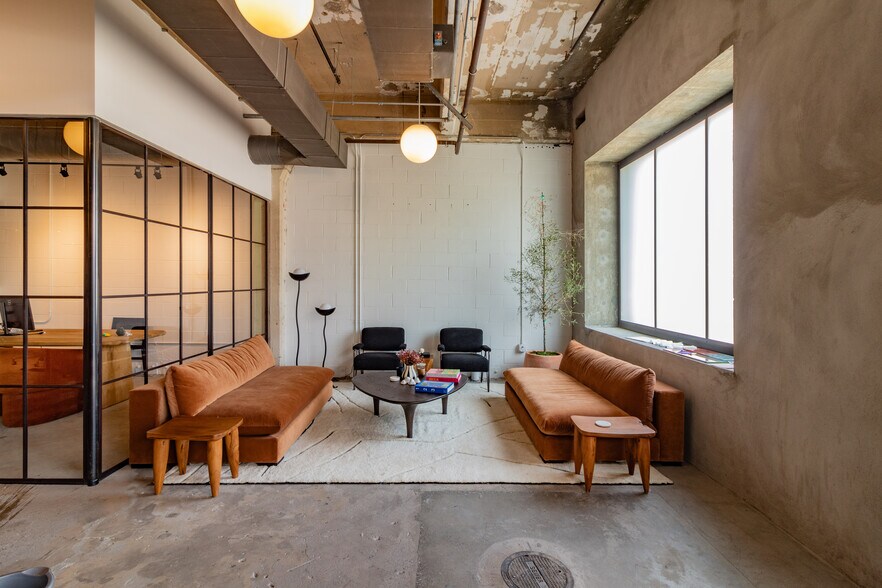 More Photos Of , Los Angeles Unknown For Sale