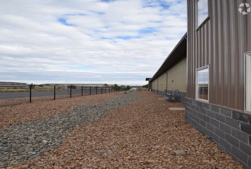 More Photos Of 1051 SW Layton Ct, Prineville Warehouse For Sale