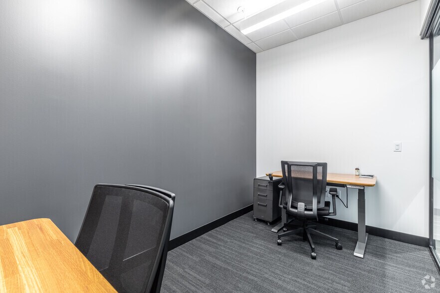 More Photos Of 2300 Wilson Blvd, Arlington Office For Lease