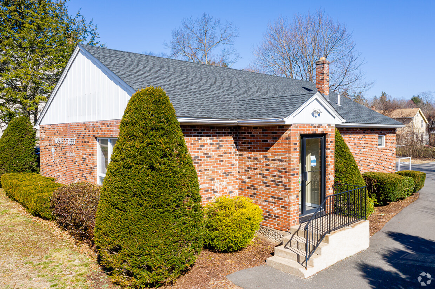 Primary Photo Of 14 Maple St, Terryville Office For Lease