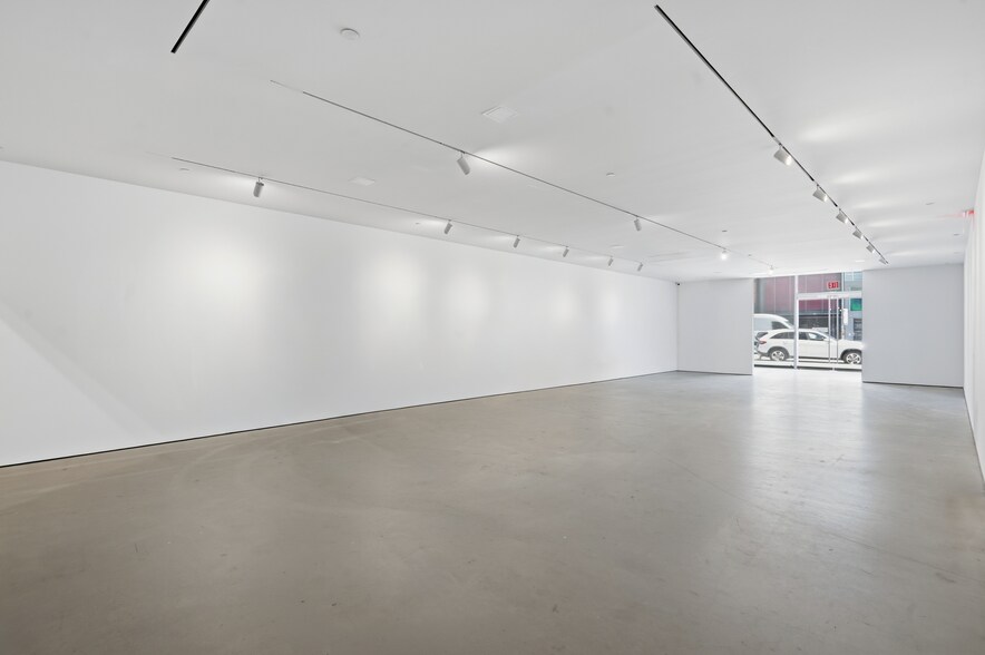 More Photos Of 260 Bowery, New York Apartments For Lease