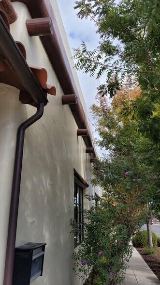 More Photos Of 1602 Spring St, Paso Robles Freestanding For Lease