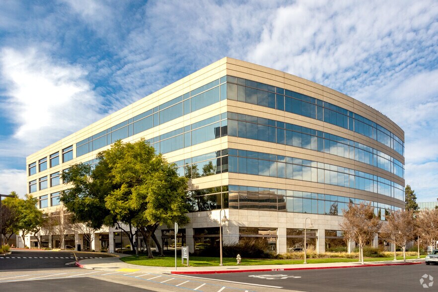 More Photos Of 224 Airport Pkwy, San Jose Unknown For Lease