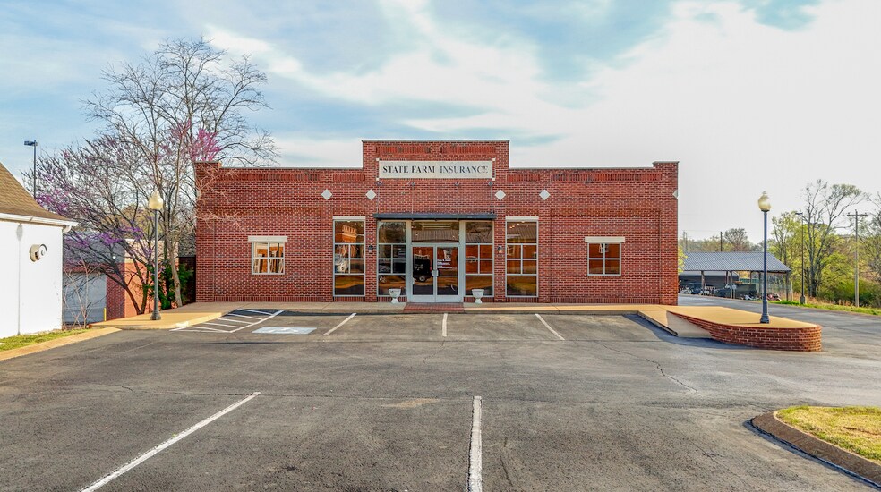 Primary Photo Of 565 Water St, Savannah Office For Sale