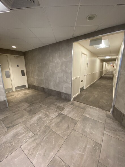 More Photos Of 5847 Francis Lewis Blvd, Oakland Gardens Medical For Lease