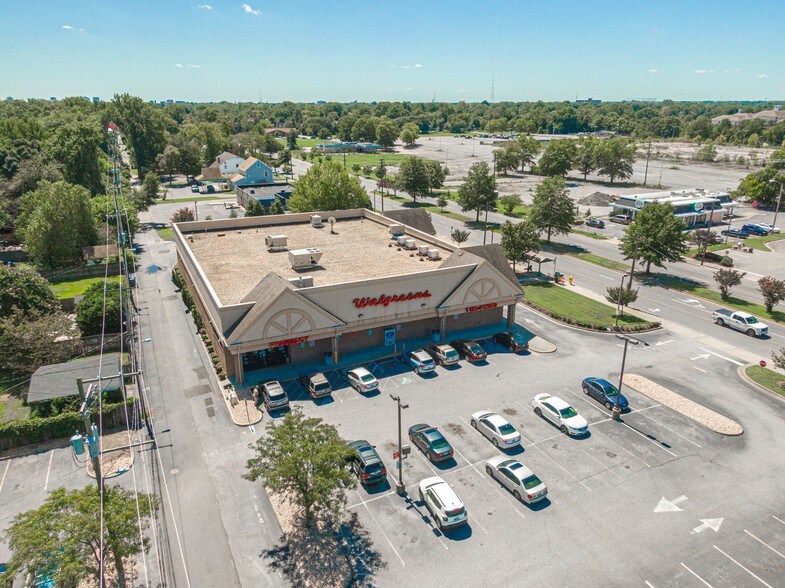 More Photos Of 1157 Azalea Ave, Richmond Drugstore For Sale