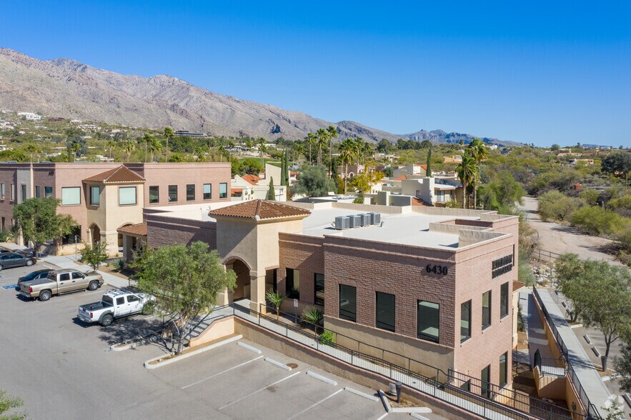 More Photos Of 6430 N Swan Rd, Tucson Office For Sale
