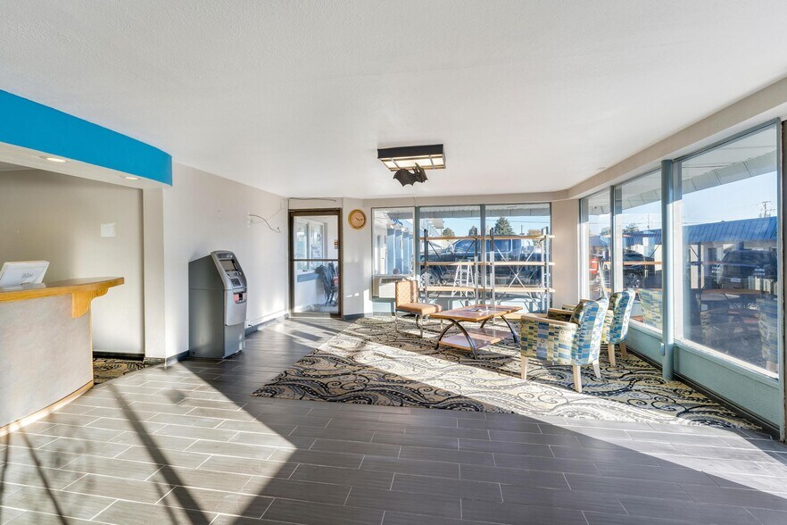 More Photos Of 590 W Main St, Vernal Hotel For Sale