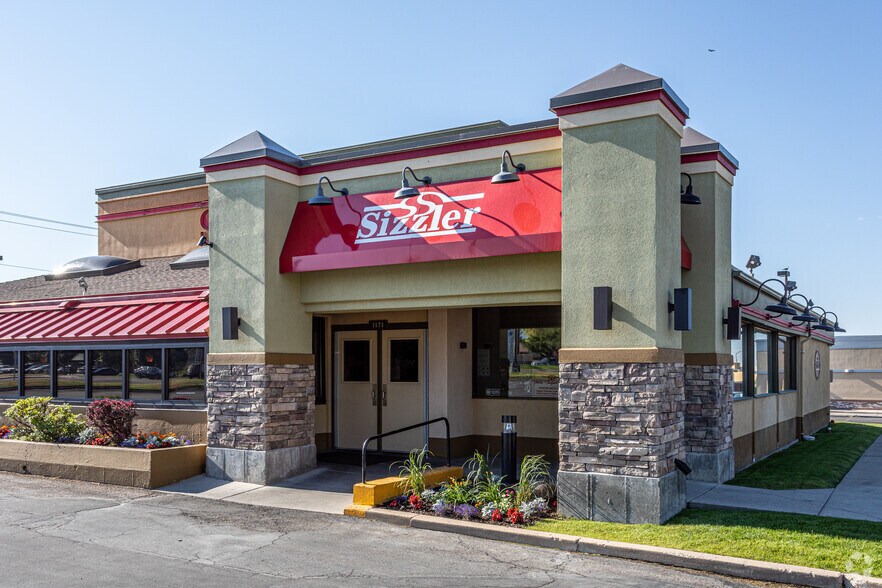 More Photos Of 1171 N Hill Field Rd, Layton Restaurant For Lease