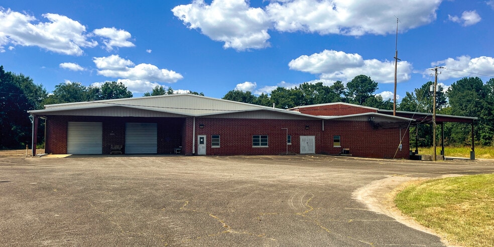 Primary Photo Of 653 SC-121, Johnston Warehouse For Lease