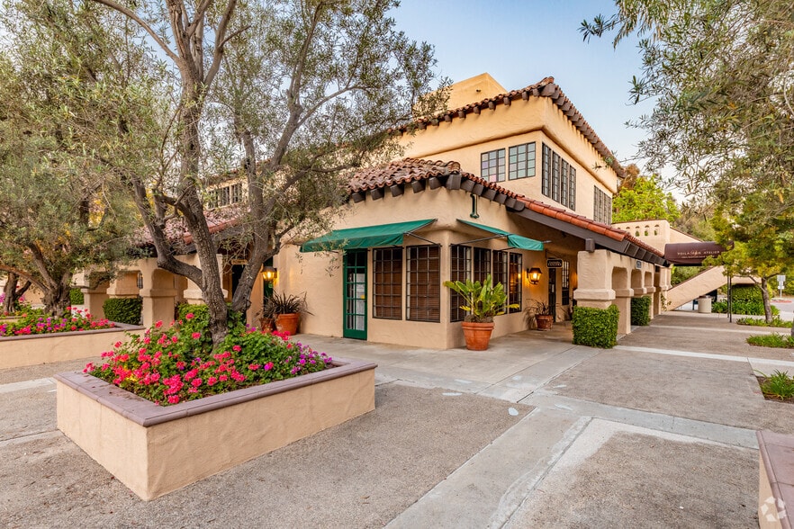 More Photos Of 16236 San Dieguito Rd, Rancho Santa Fe Unknown For Lease