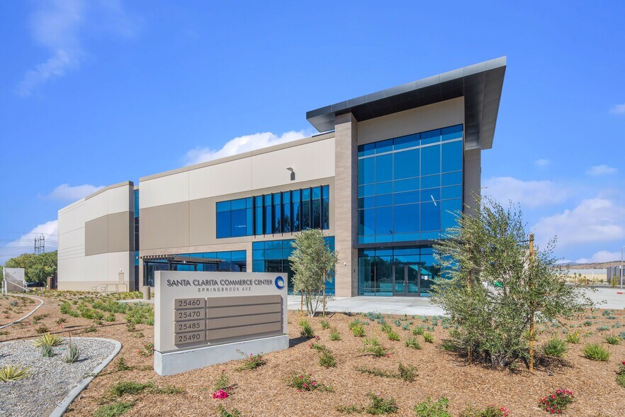 More Photos Of 25470 Springbrook Ave, Santa Clarita Distribution For Sale