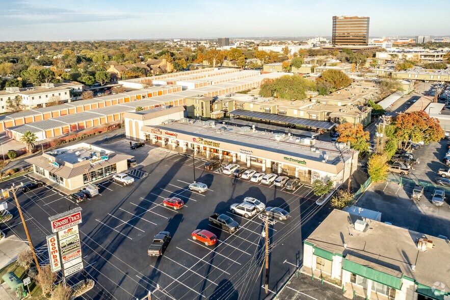 Primary Photo Of 7210-7224 Blanco Rd, San Antonio Unknown For Lease