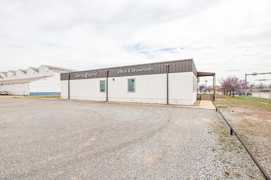 More Photos Of 707 N Scott Ave, Wichita Falls Office Residential For Lease