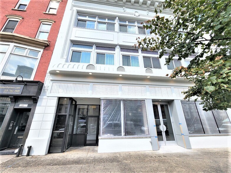 More Photos Of 222 Washington St, Hoboken Office For Lease