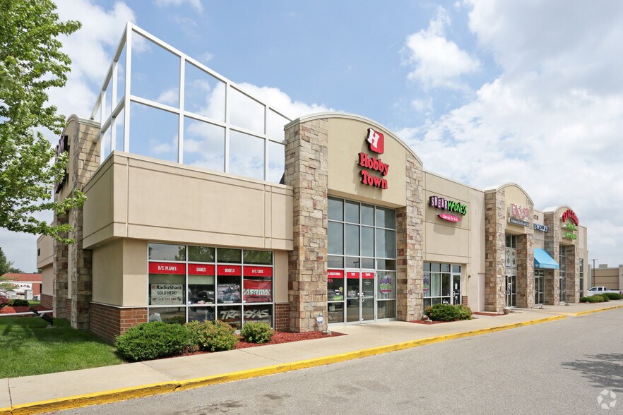 Primary Photo Of 1701 SE Delaware Ave, Ankeny General Retail For Lease