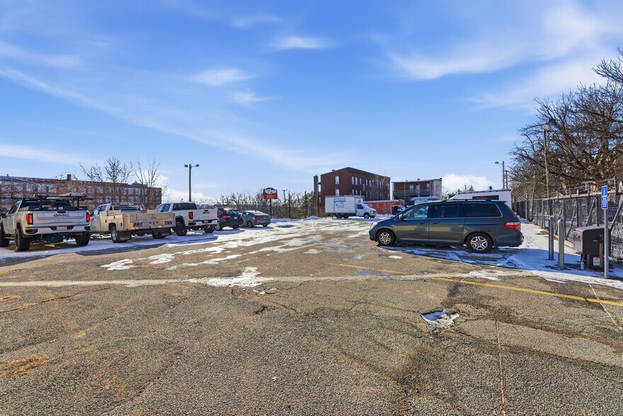 More Photos Of 740 High St, Holyoke Freestanding For Sale