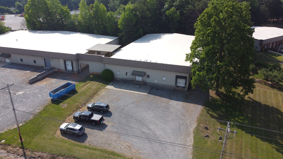Primary Photo Of 2460 Davie Ave, Statesville Warehouse For Lease