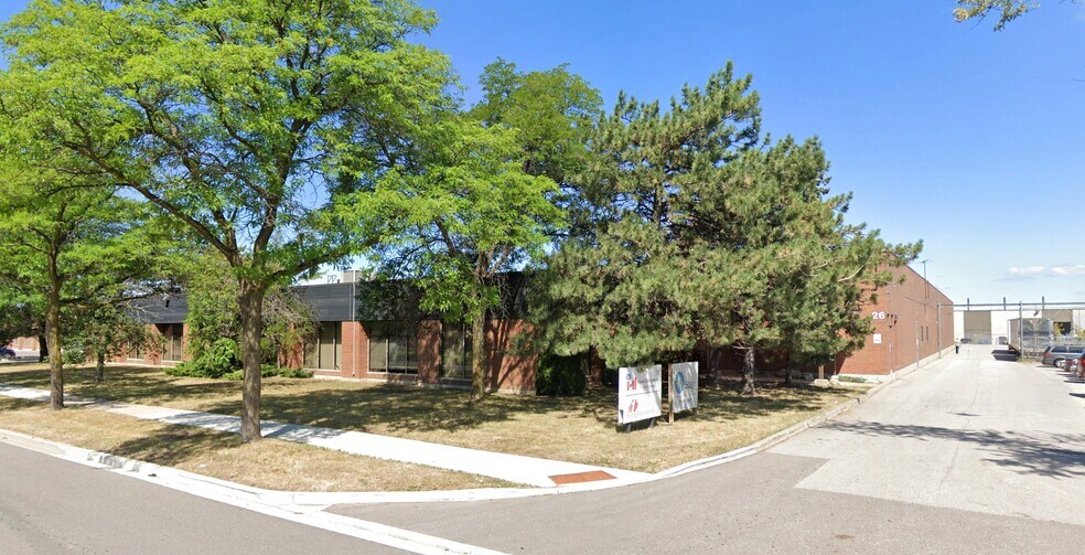 More Photos Of 26 Claireville Dr, Toronto Warehouse For Lease