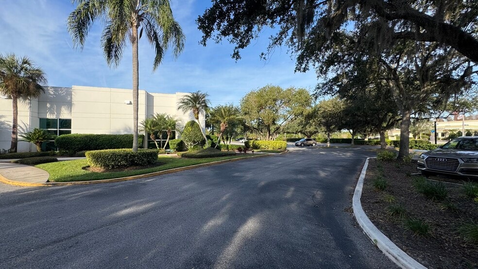More Photos Of 2227 Welbilt Blvd, New Port Richey Office For Sale