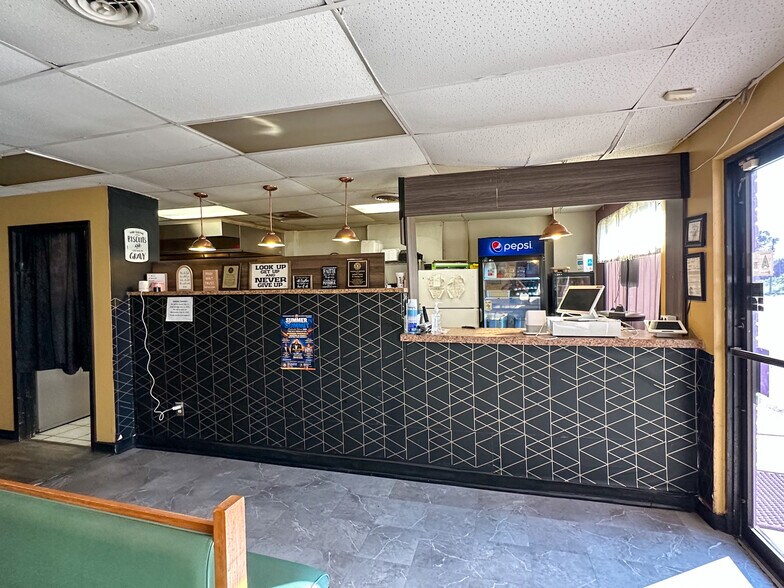 More Photos Of 4666-4678 Broad St, Sumter Restaurant For Sale