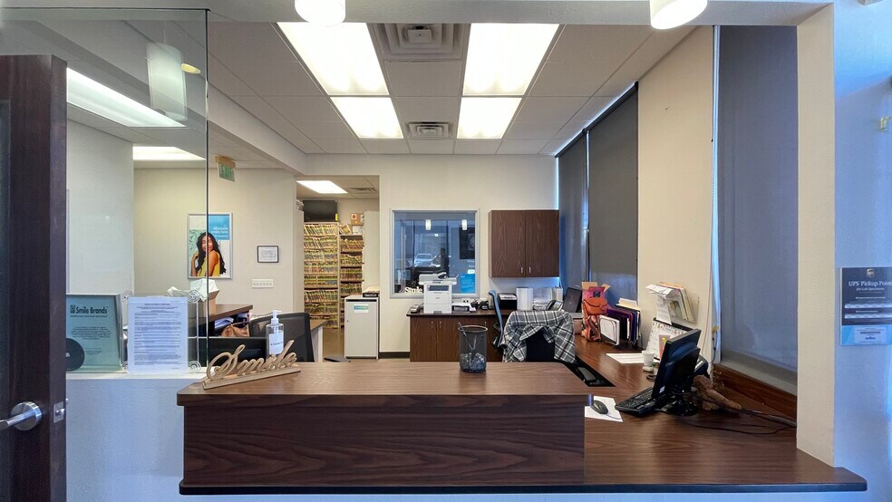 More Photos Of 8571 Westheimer Rd, Houston General Retail For Lease