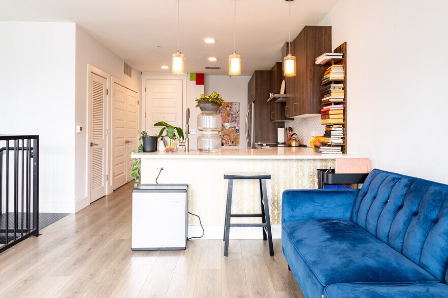 More Photos Of 2213 Poquito St, Austin Apartments For Lease