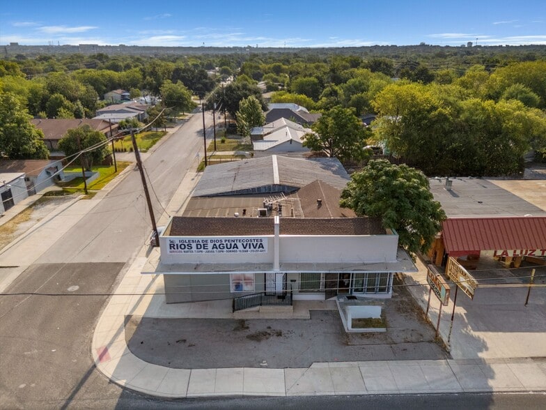 More Photos Of 4124 Blanco Rd, San Antonio Freestanding For Sale