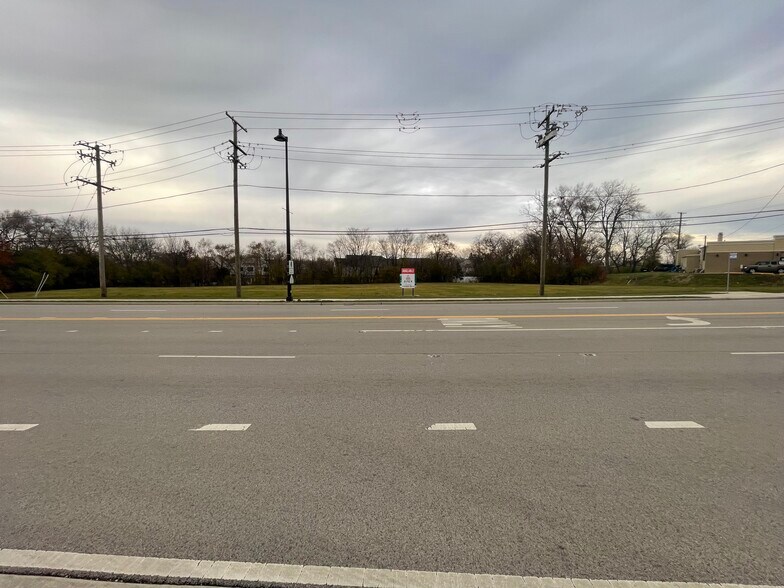 Primary Photo Of 1 Heritage Ln, Streamwood Land For Sale