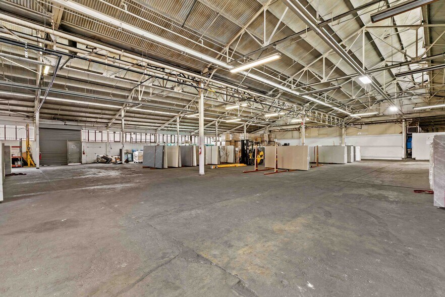 More Photos Of 3255 Saco St, Vernon Warehouse For Lease