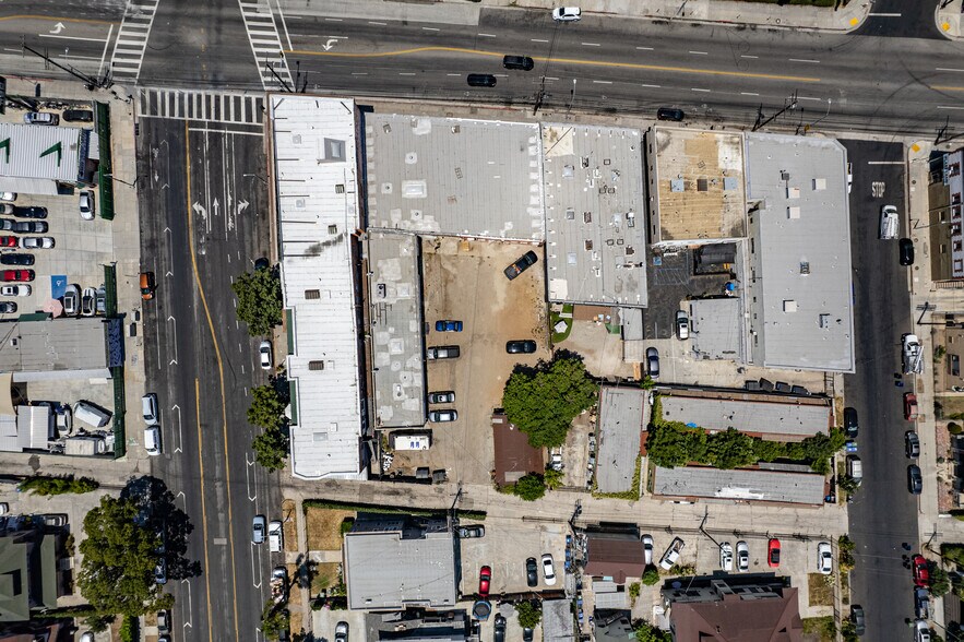 More Photos Of 3614 W Pico Blvd, Los Angeles Storefront For Sale