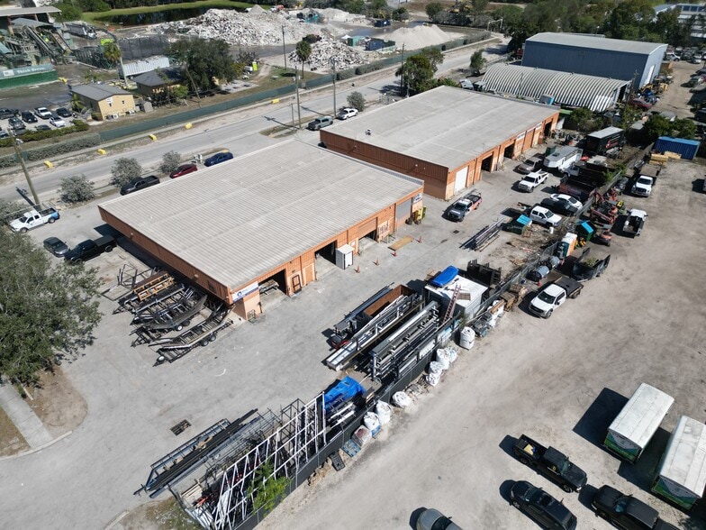 More Photos Of 6970 Wallis Rd, West Palm Beach Unknown For Lease