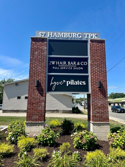 More Photos Of 57 Hamburg Tpke, Riverdale Restaurant For Lease