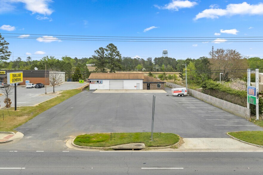 Primary Photo Of 494 GA Highway 247 S, Bonaire Freestanding For Lease