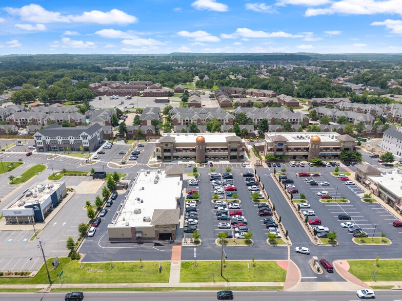 More Photos Of 2235 Dave Ward Dr, Conway Storefront Retail Office For Lease