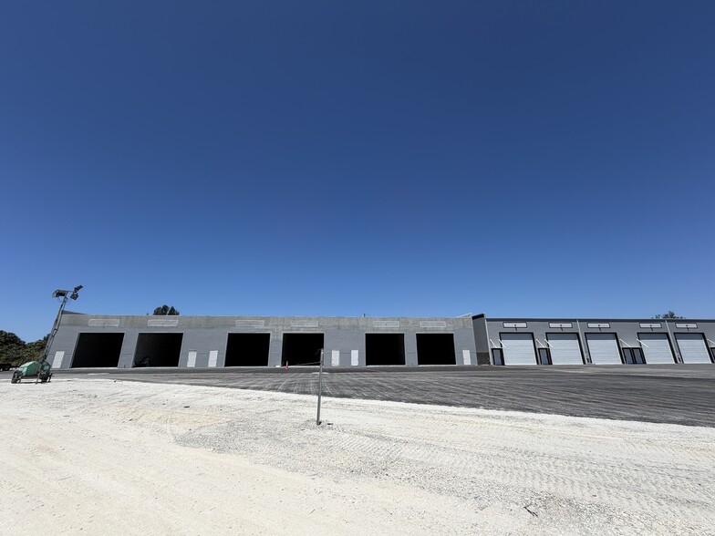 More Photos Of 4017 Taylor Rd, Punta Gorda Warehouse For Sale