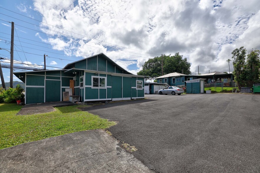 More Photos Of 45-428 Kamehameha Hwy, Kaneohe Light Distribution For Sale