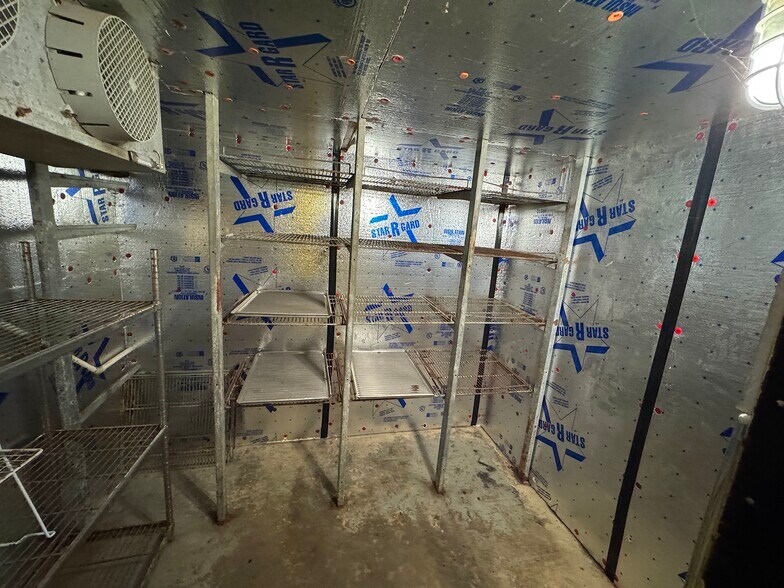 More Photos Of 633 Grand ave, Texola Flex For Sale