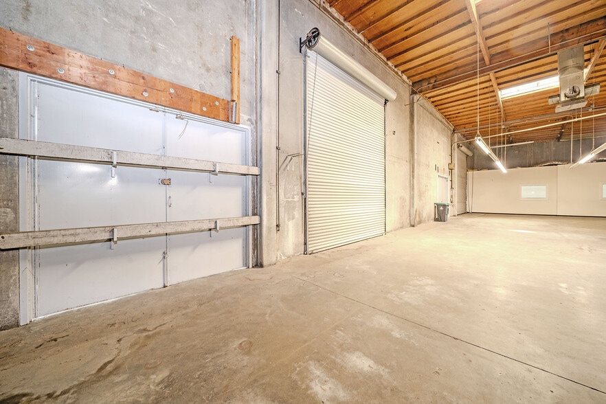 More Photos Of 381 Thor Pl, Brea Manufacturing For Lease