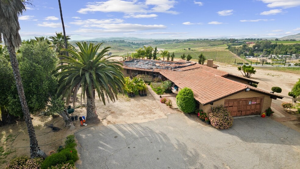 More Photos Of 41220 Calle Contento, Temecula Winery Vineyard For Sale